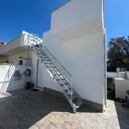 Appartement Pisola Airport - Seafront *